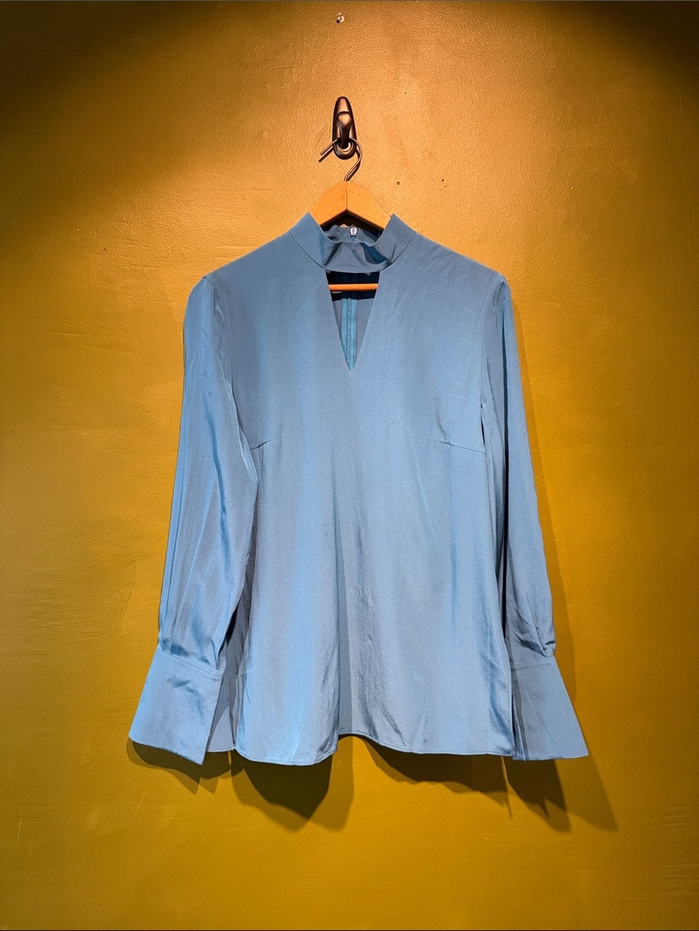 Akris Punto Blue Long Sleeve Keyhole Silk Blouse